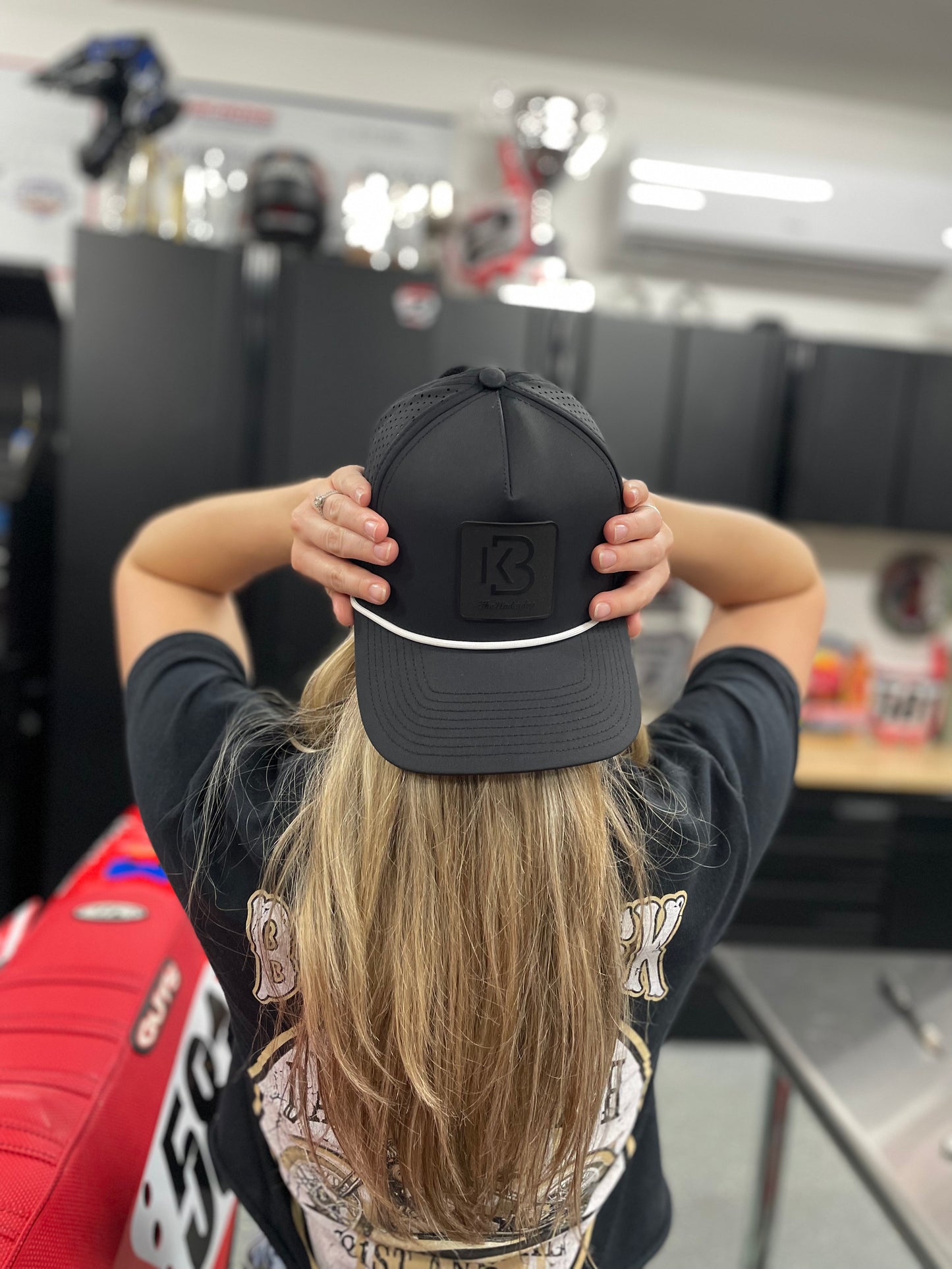 KB Blackout SnapBack